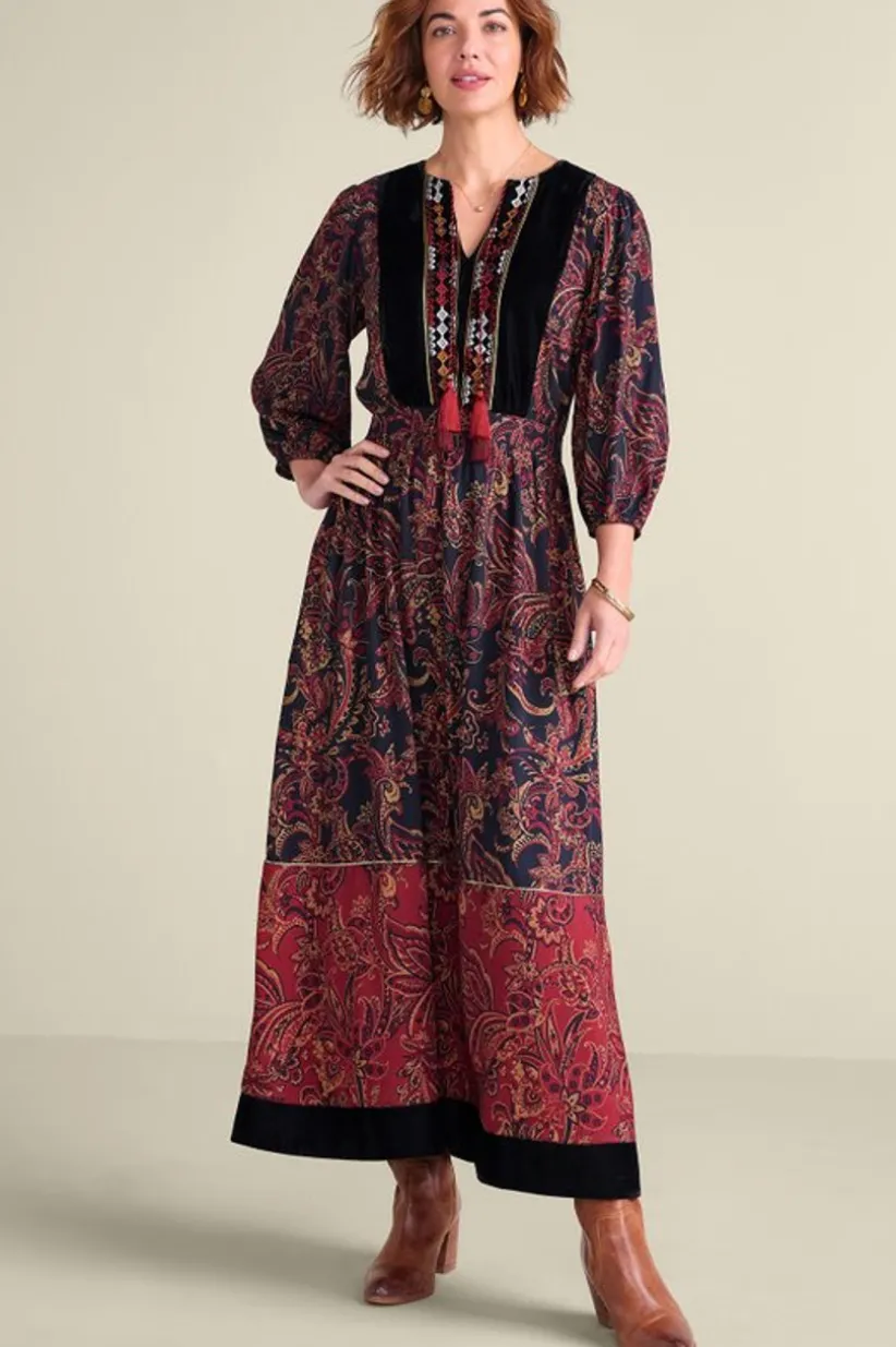 Soft Surroundings Quinn Maxi Dress FlowingPaisleyBlack+Red Discount